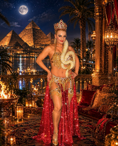 Snake dancer